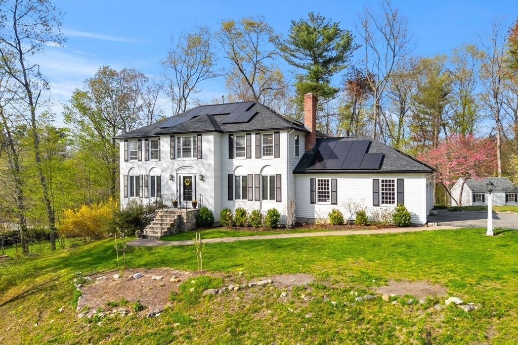 4 Greybirch Road, Andover, MA 01810