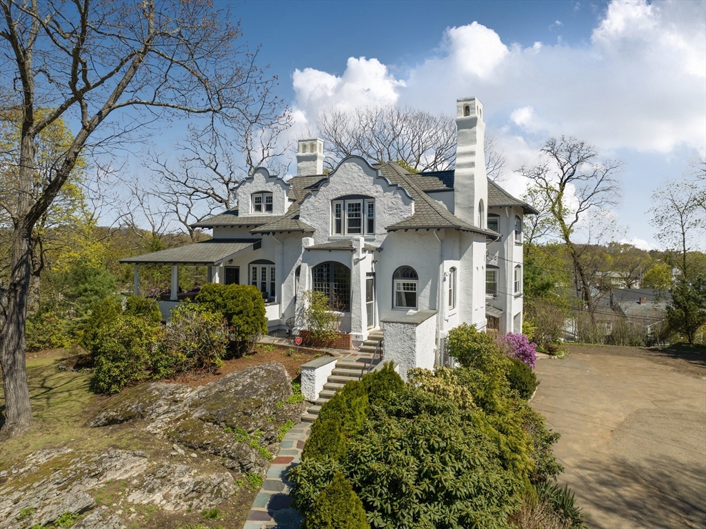52 Rockledge Road, Newton, MA 02461