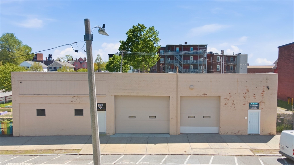 120 Pine St — photo