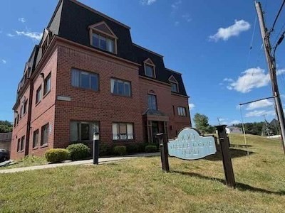 100 Treble Cove Road — photo