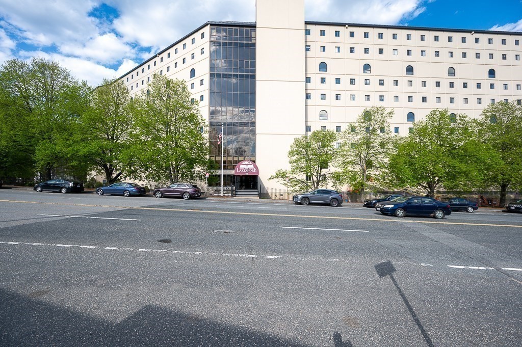 65 Lake Avenue #508 — photo