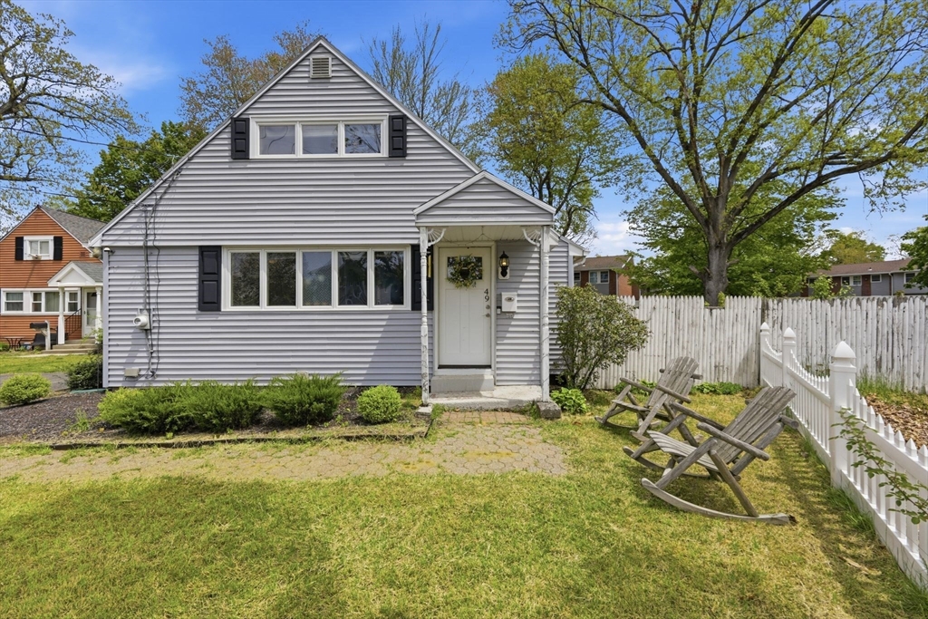 49 Canterbury Road, Springfield, MA 01118 — photo 2