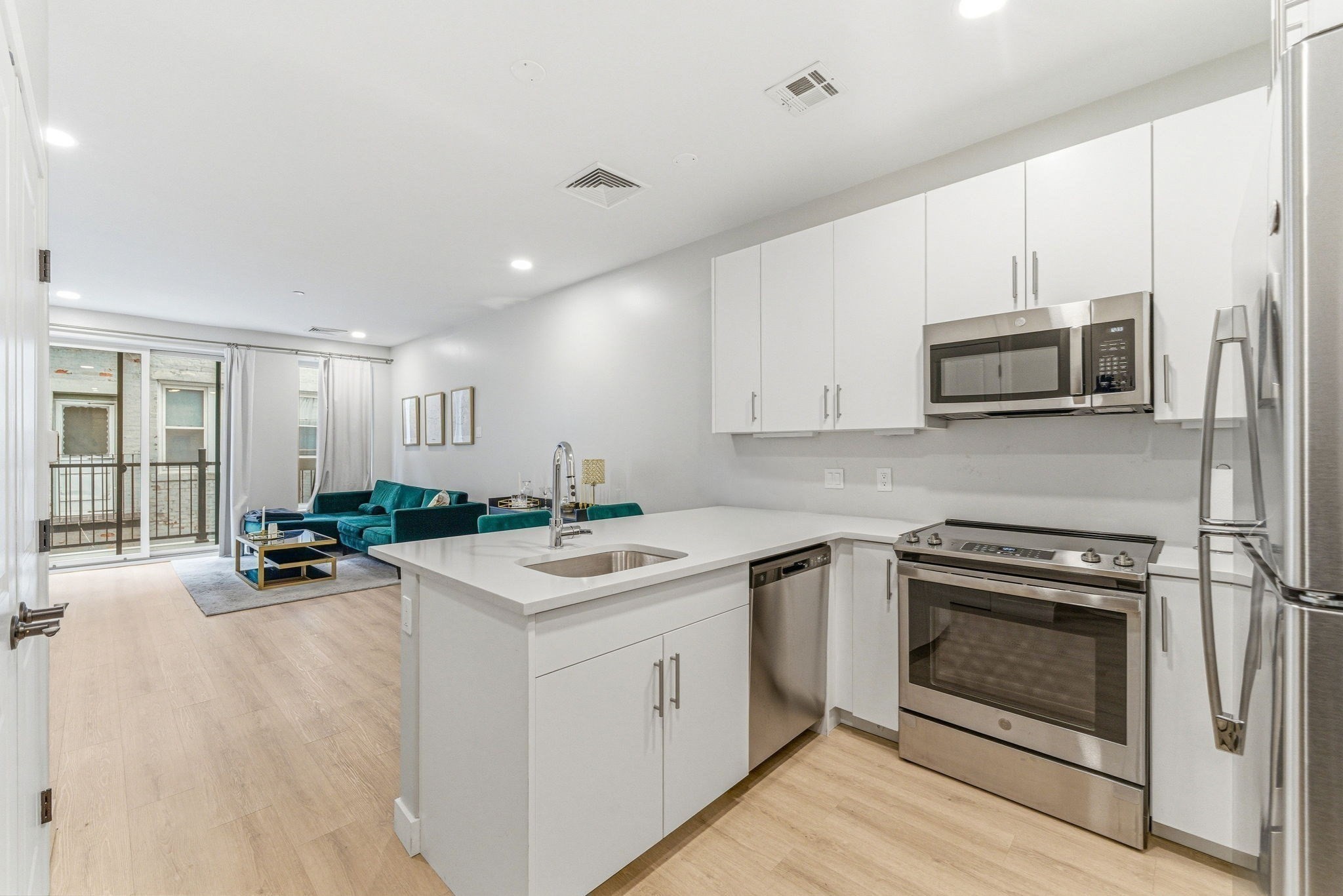 157 Chestnut St # 203 — photo