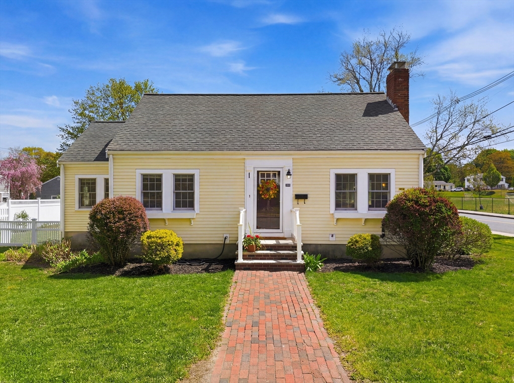 28 Myopia Road, Stoneham, MA 02180 — photo 2