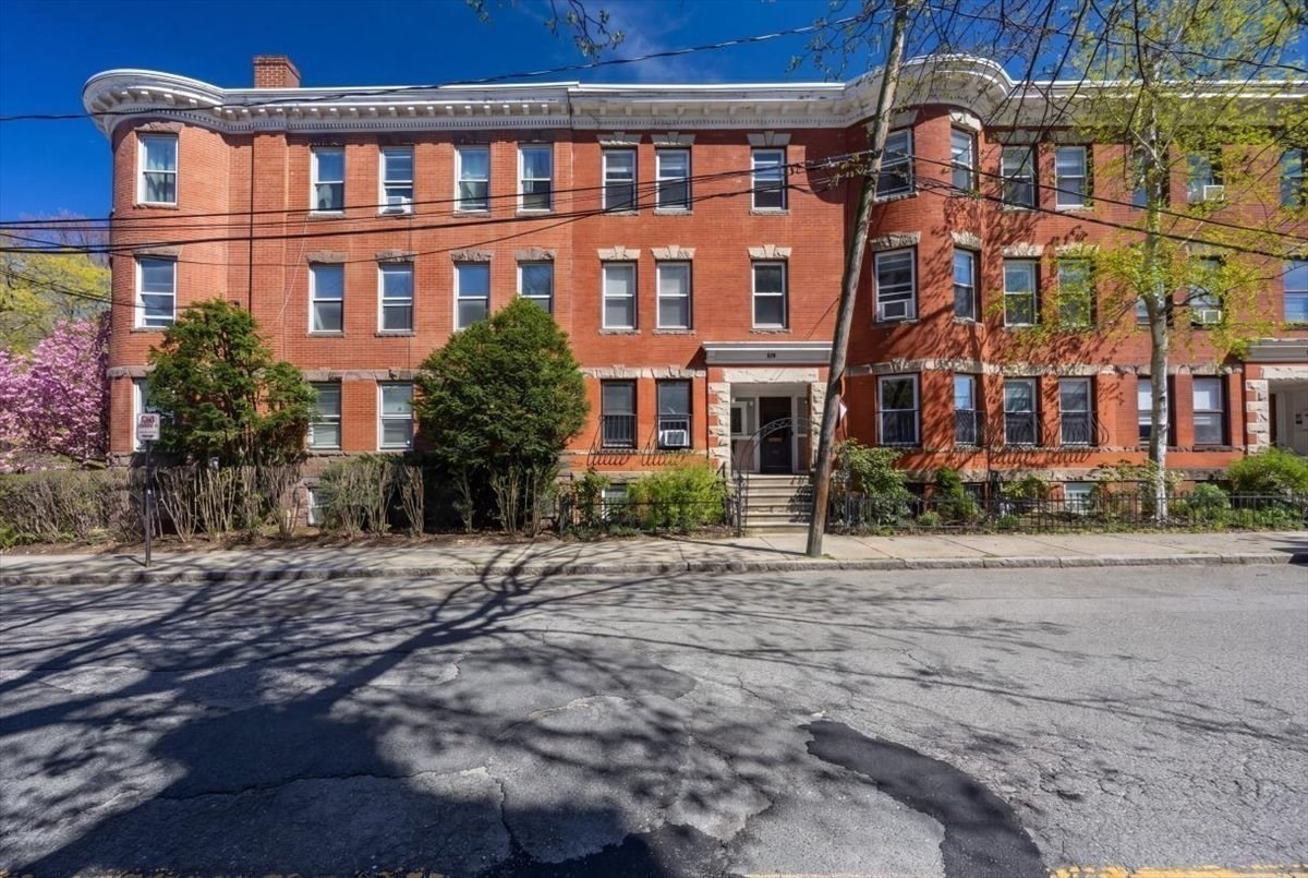 23 Netherlands Road #1, Brookline, MA 02445 — photo 2