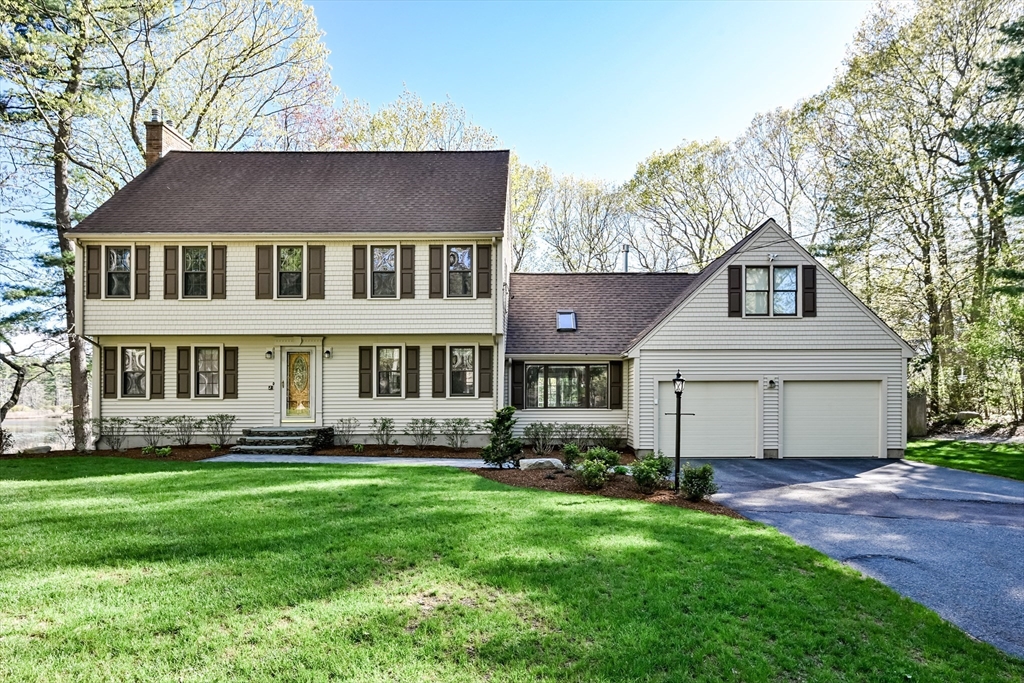 15 Edwards Road, Foxboro, MA 02035