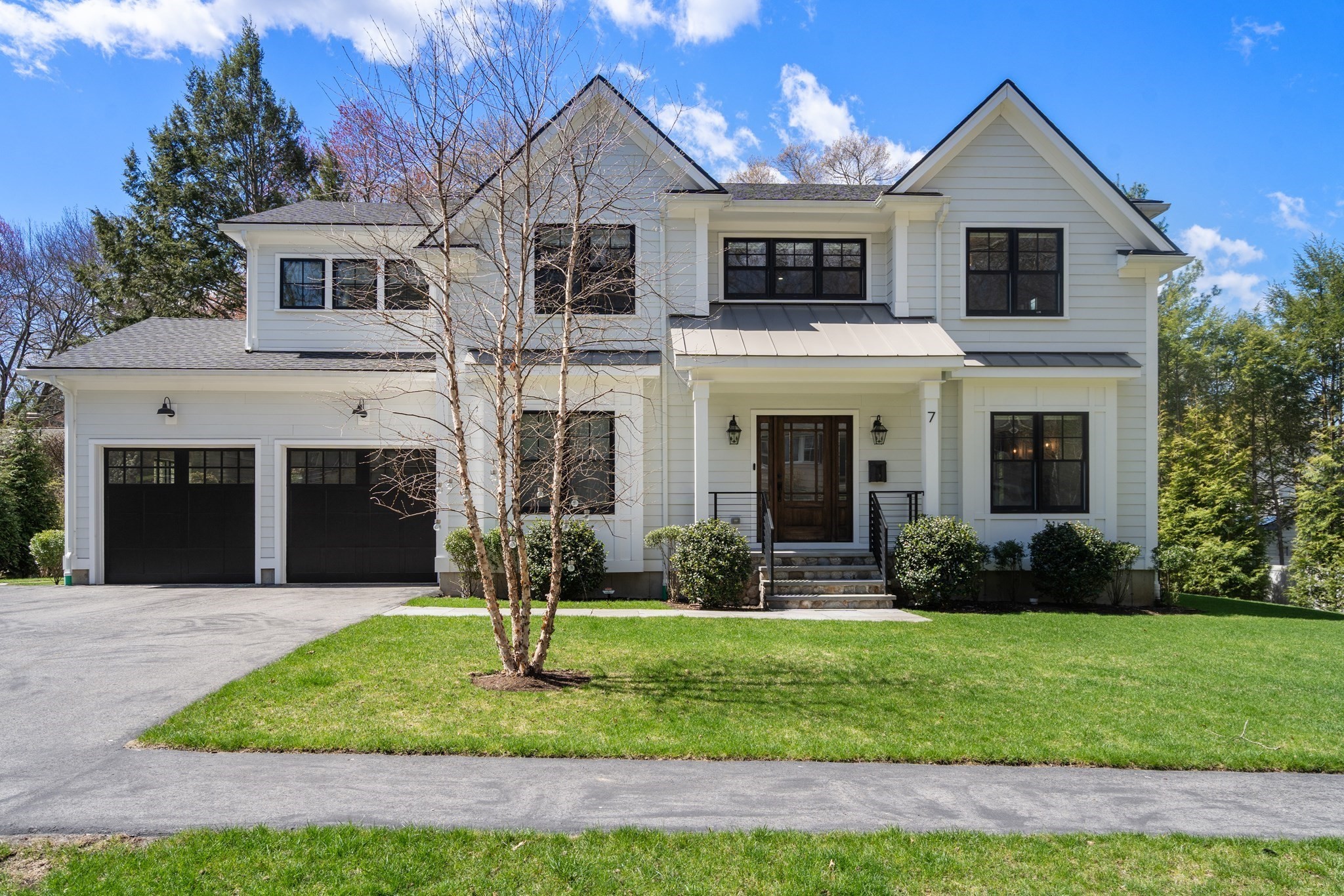 7 Massasoit Road, Wellesley, MA 02481 — photo 2
