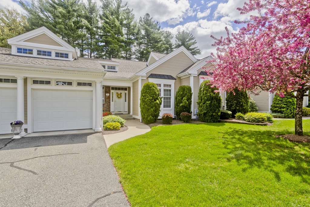100 High Pine Cir #100 — photo