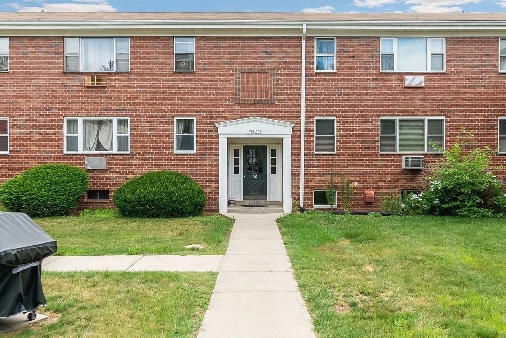 288 Regency Park Dr #288 — photo