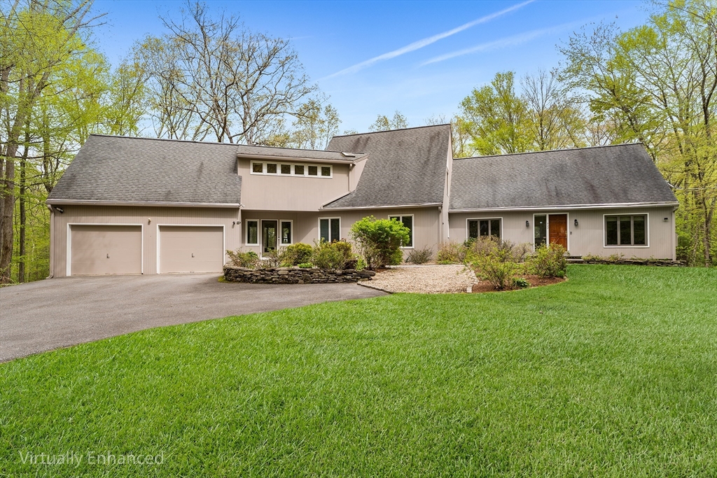 320 Nagog Hill Rd — photo