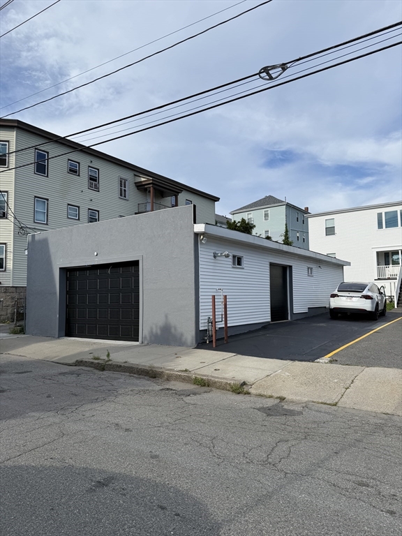 430 Alden Street — photo
