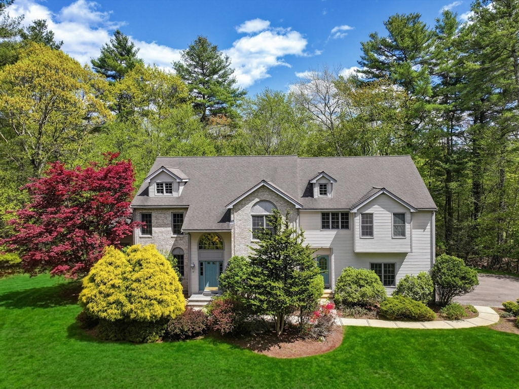 10 Timber Ledge Drive — photo