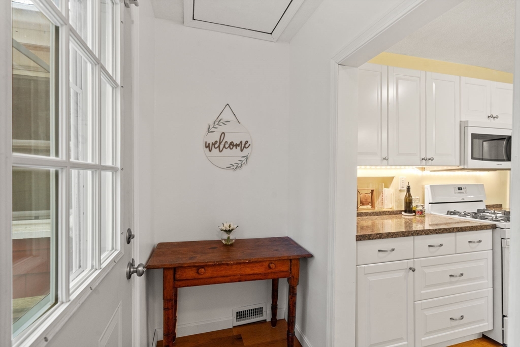 30 Stonebridge Road, Wayland, MA 01778 — photo 3