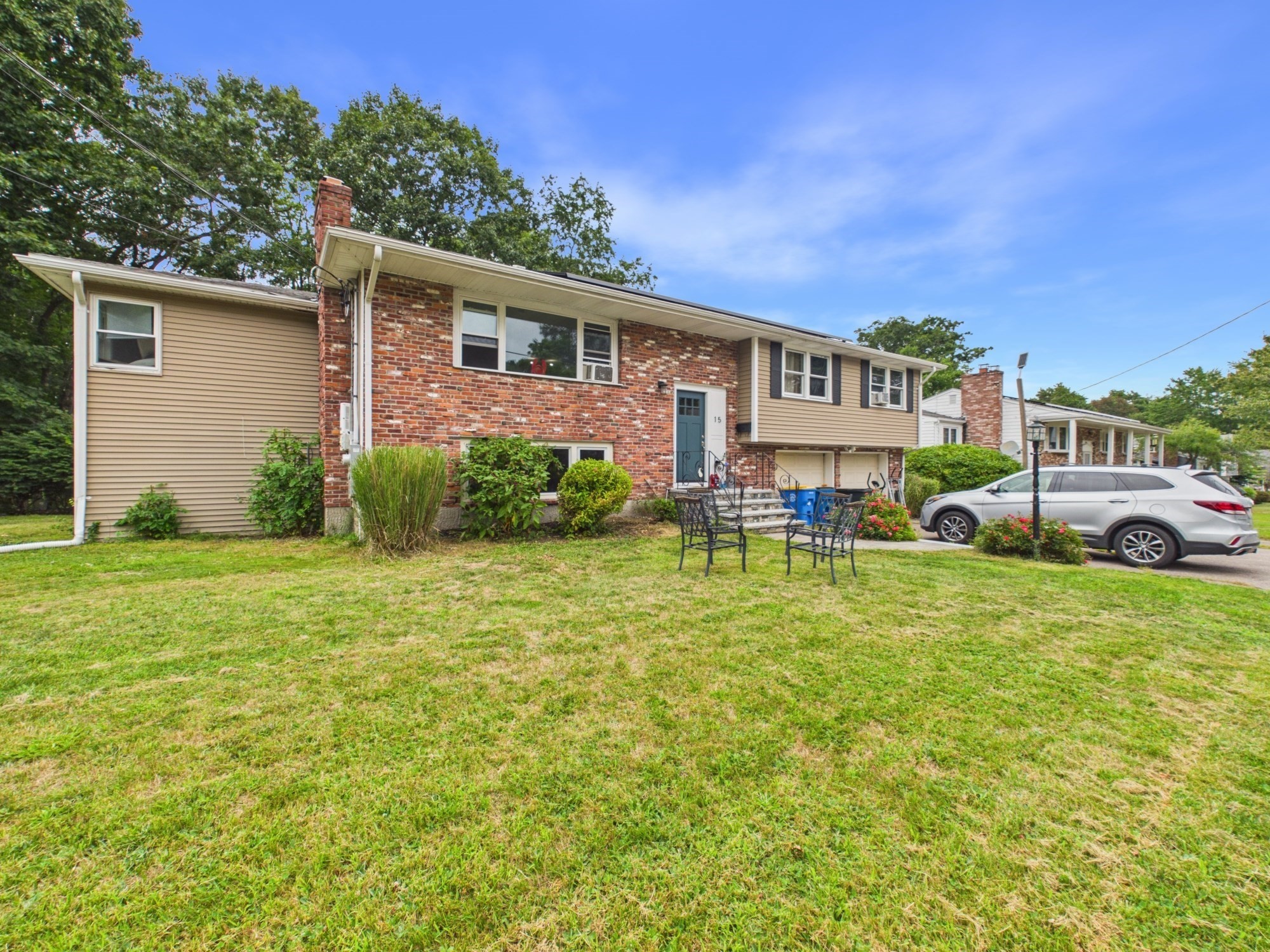 15 Sunset Dr — photo