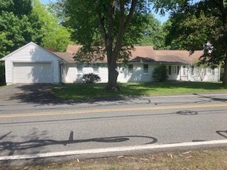 1006 South East Street — photo