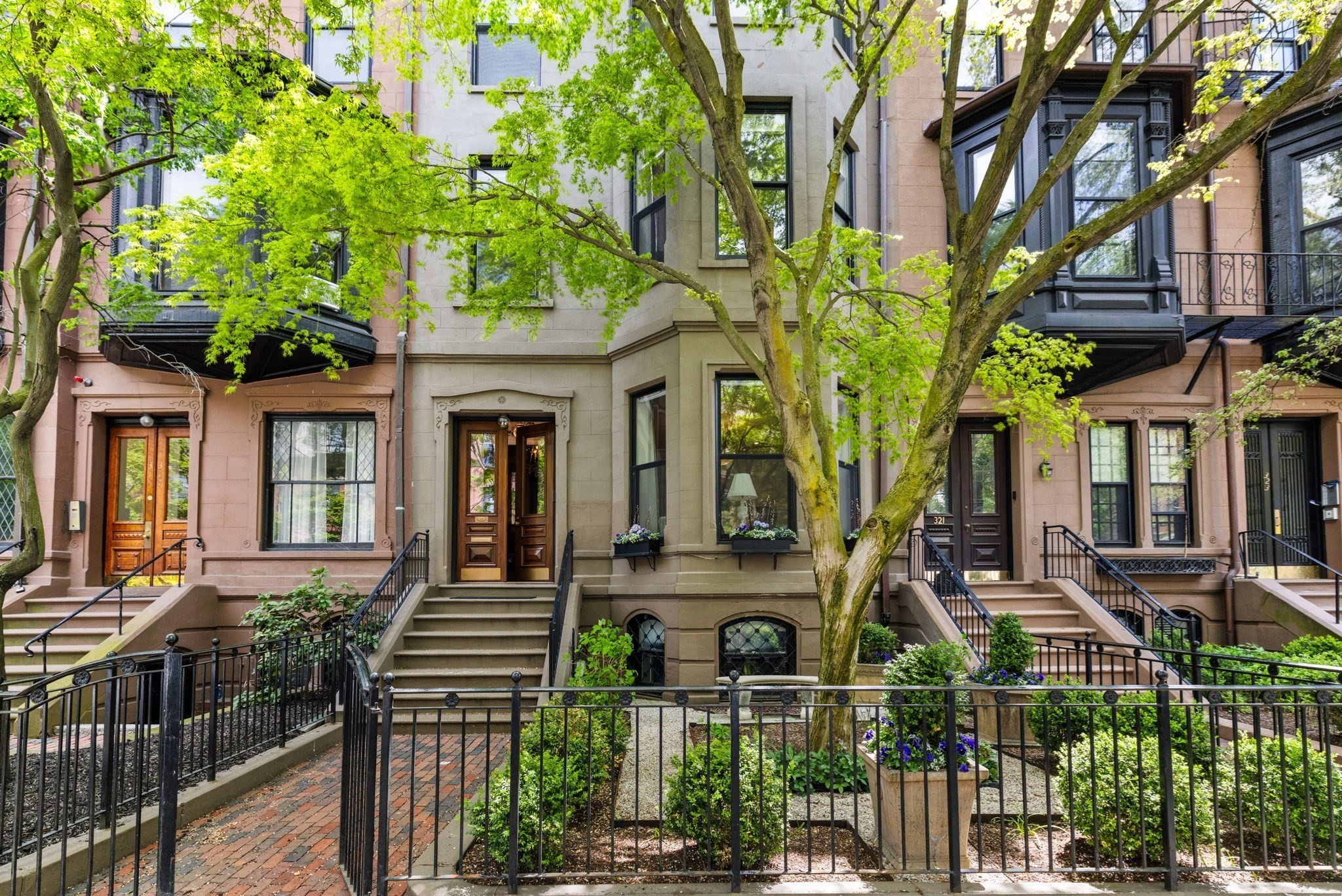 319 Beacon Street — photo