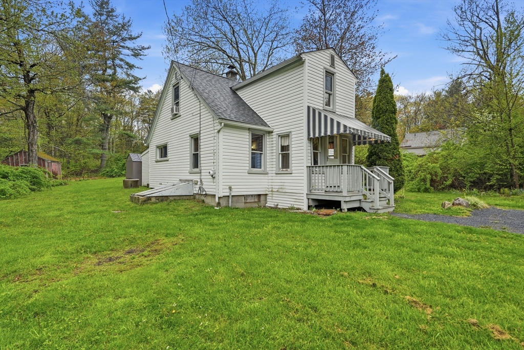 8 Shutesbury Road, Pelham, MA 01002 — photo 2