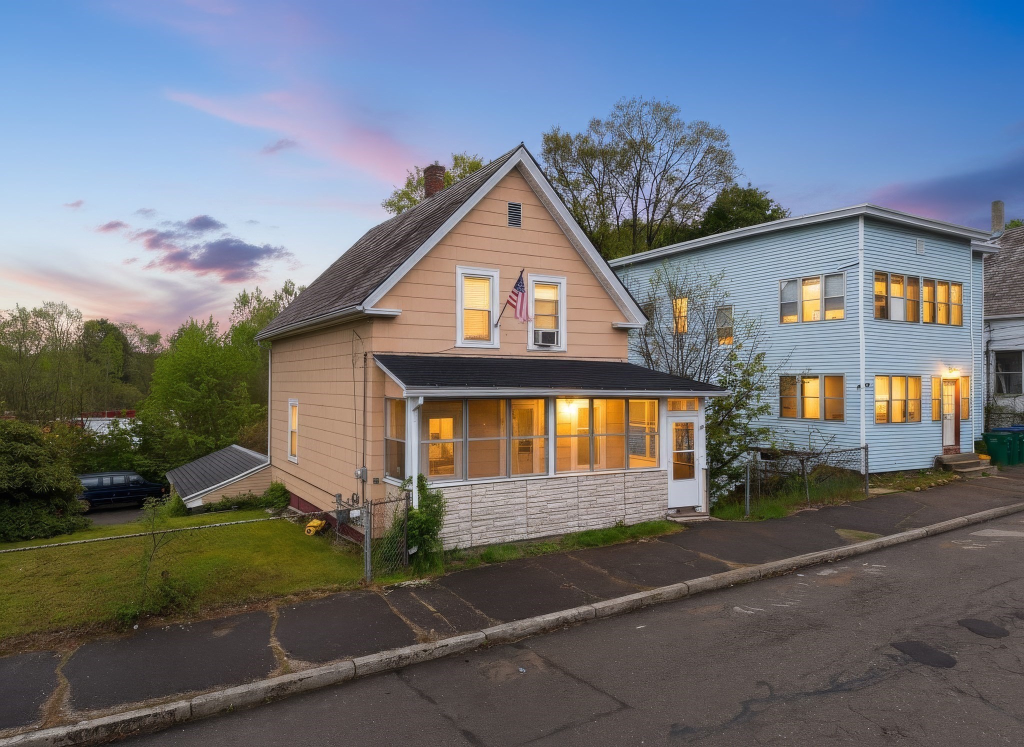 107 Townsend — photo