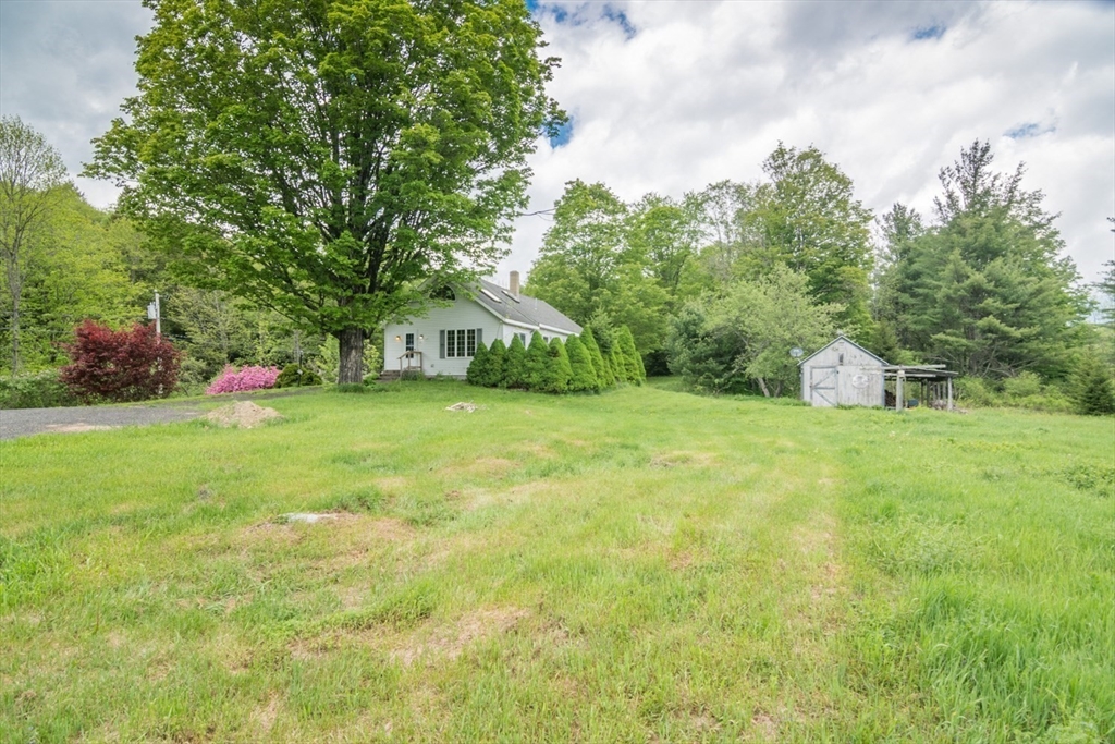 49 Parish Road, Worthington, MA 01098