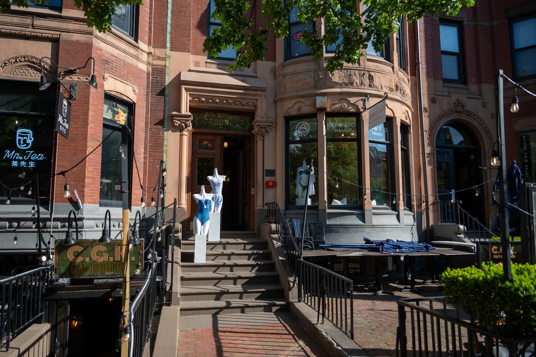 268 Newbury St # 4a — photo