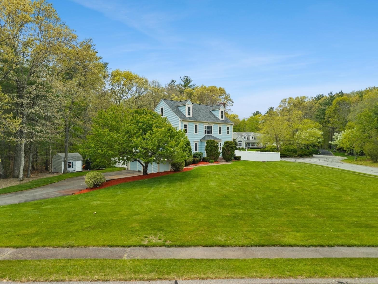 2 Furlong Circle — photo