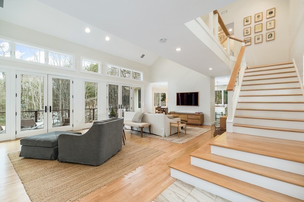 33 Forster Road, Manchester, MA 01944 — photo 3