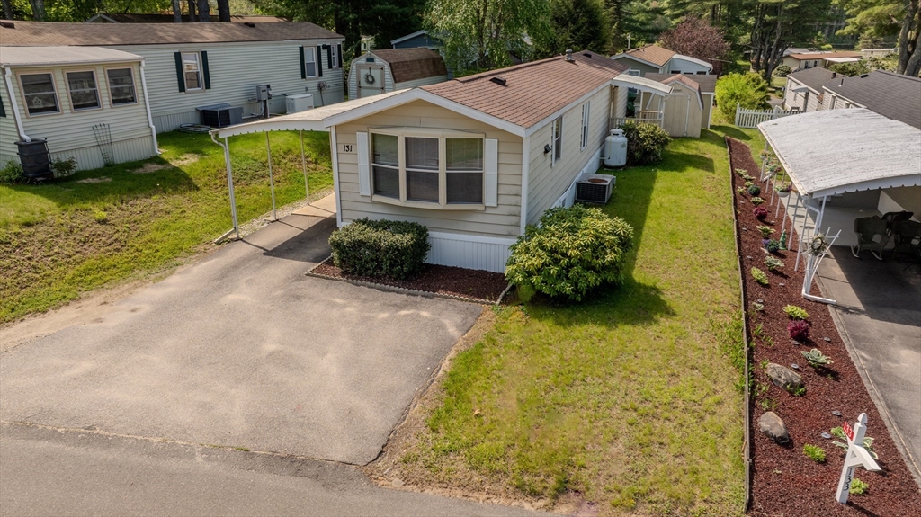 131 Pine Ave — photo