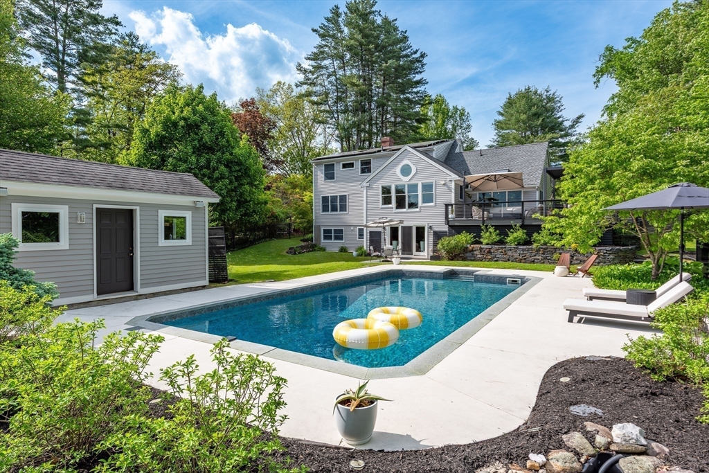 585 Station Road, Amherst, MA 01002 — photo 2
