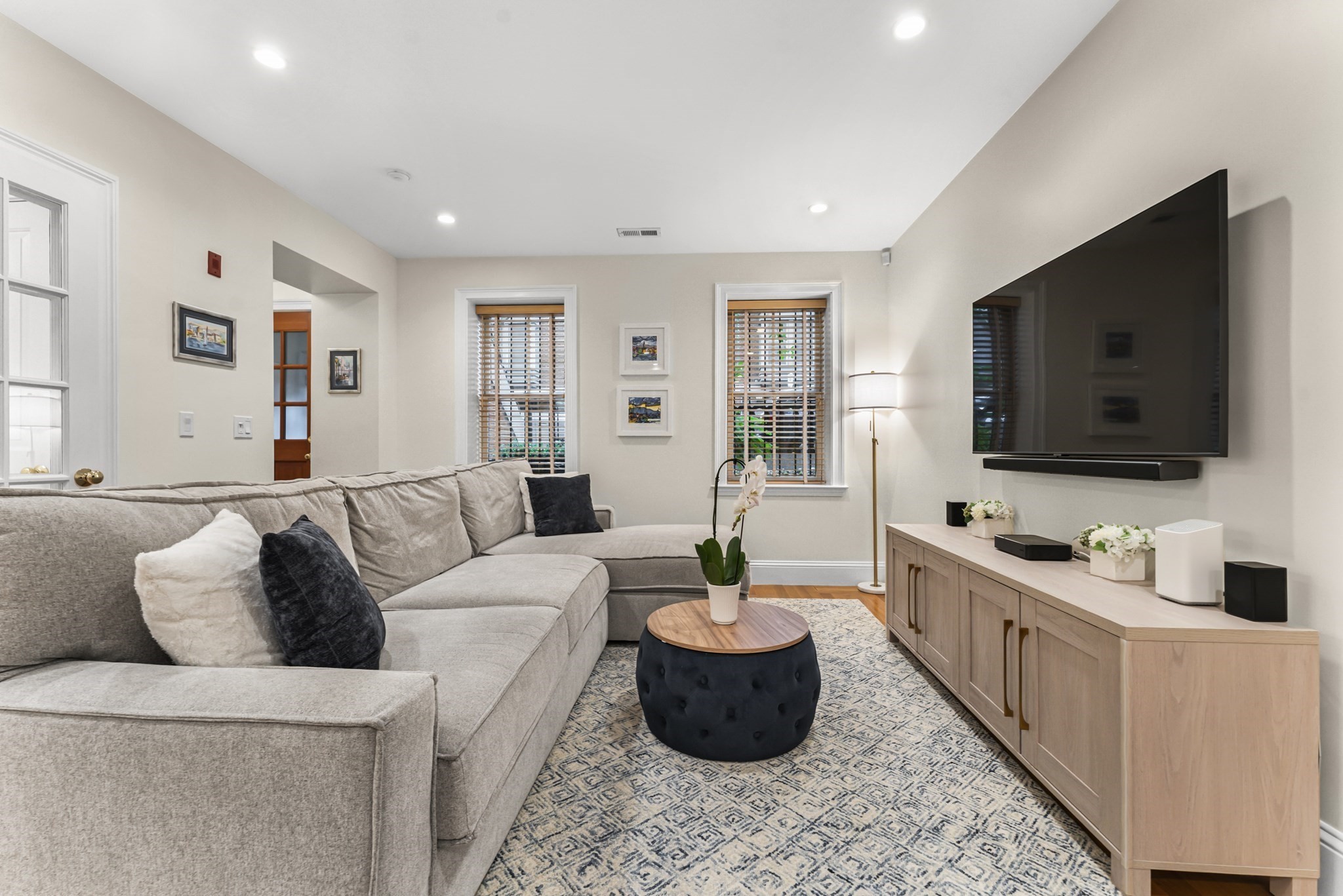 23 Worcester St # 1 — photo