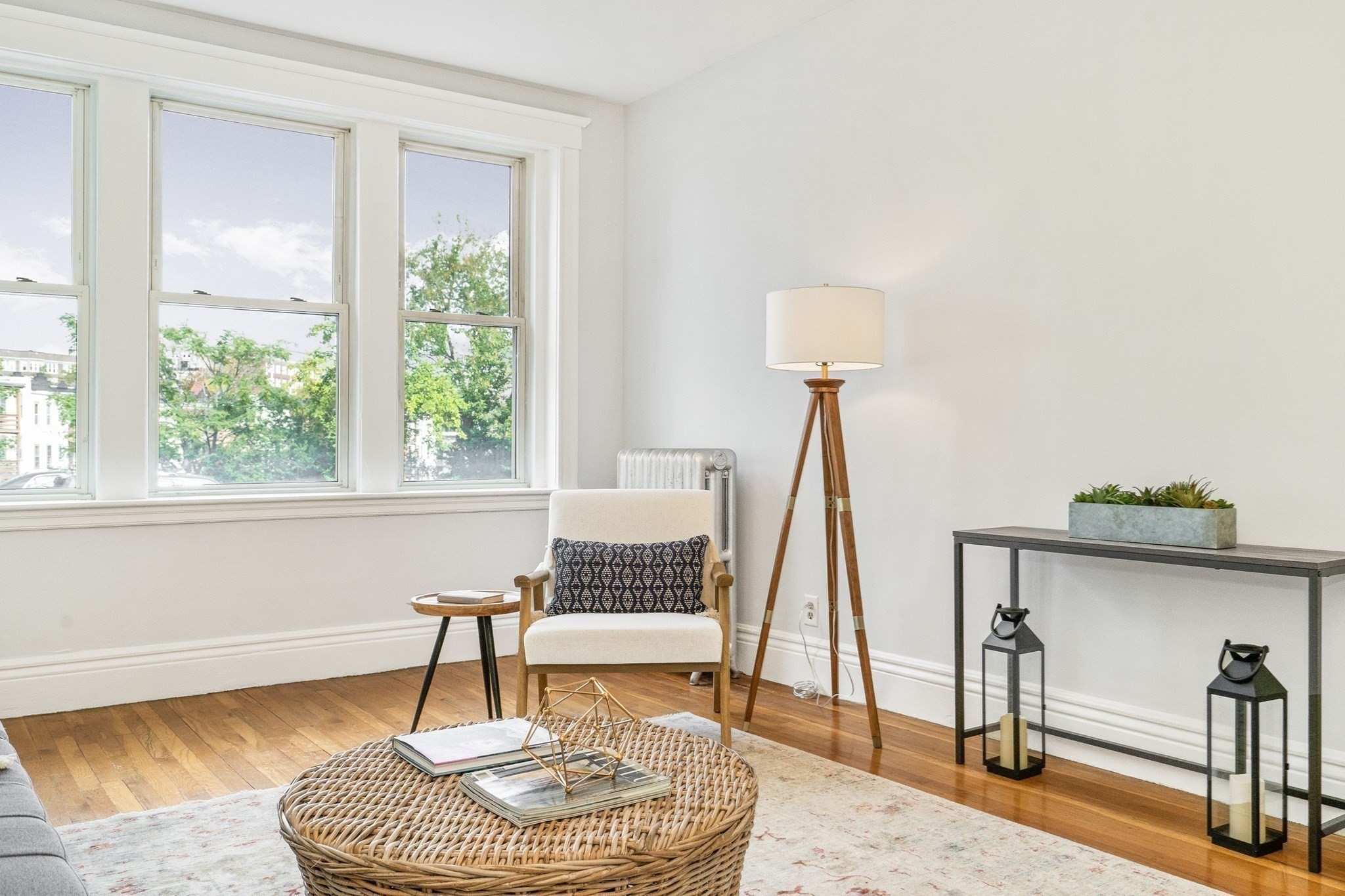 8 Kinross Road #4, Boston, MA 02135 — photo 2