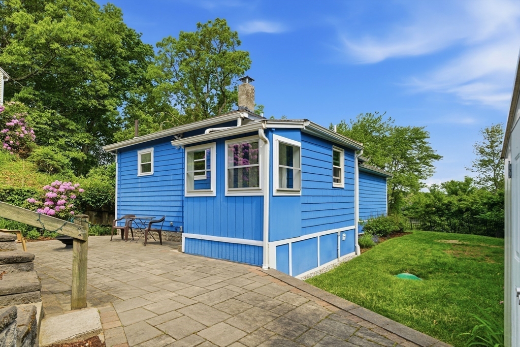 225 Riverside Drive, Dedham, MA 02026 — photo 3