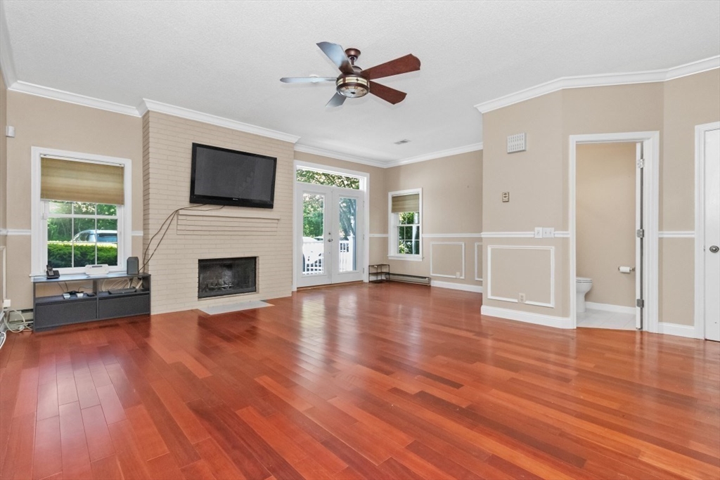 49 Bradford Commons Ln #49 — photo