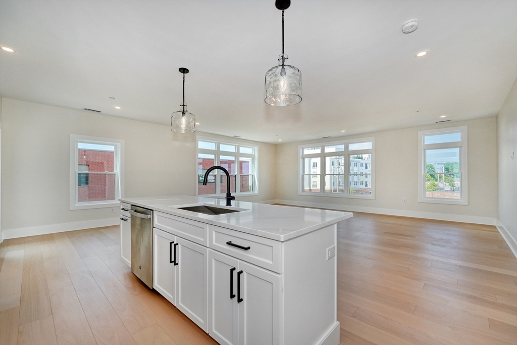 62 Foundry St #315 — photo