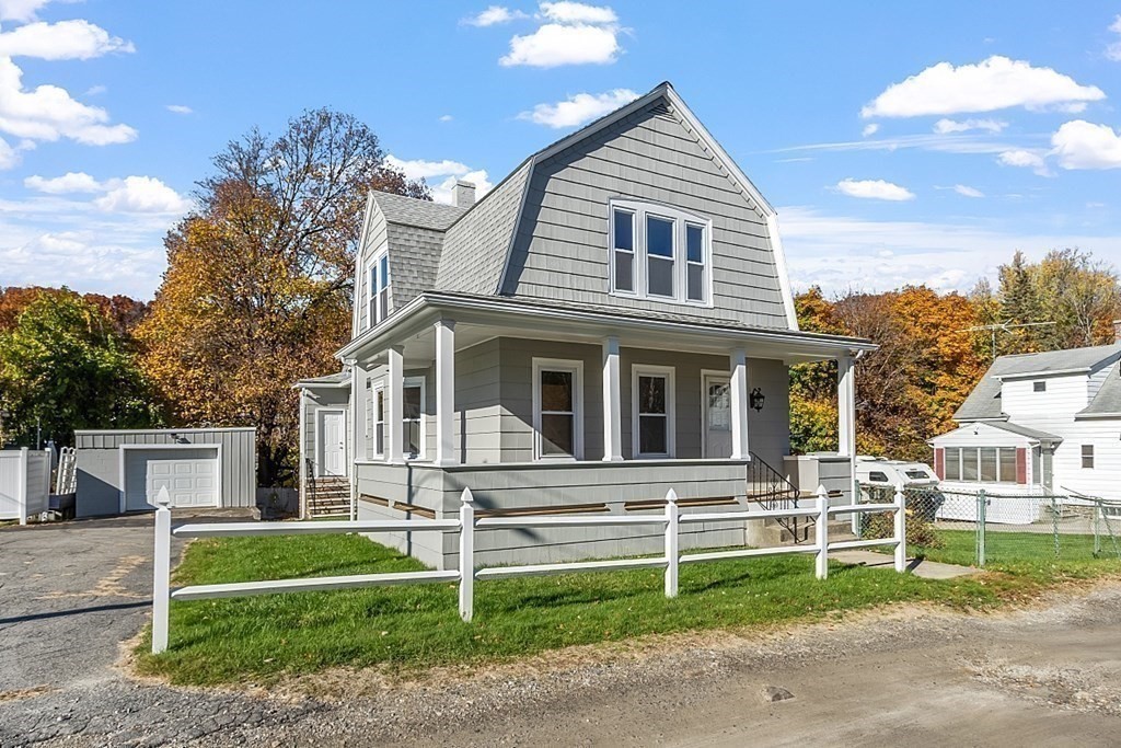 1 Ralph Avenue, Worcester, MA 01604