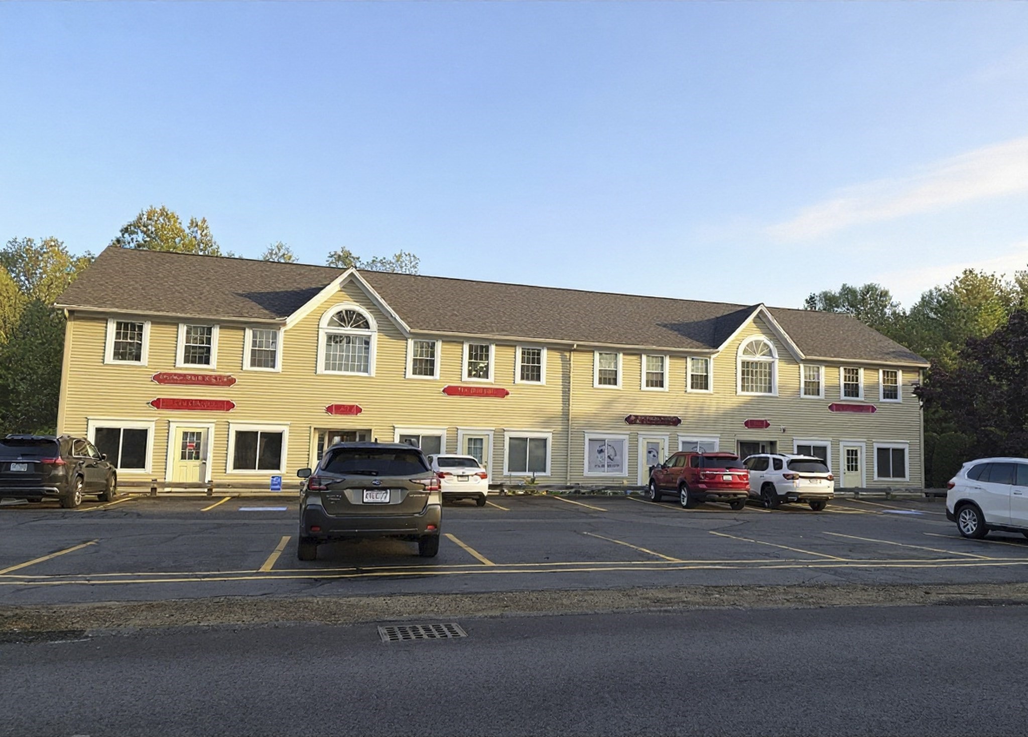 25 Bridge St #4 — photo
