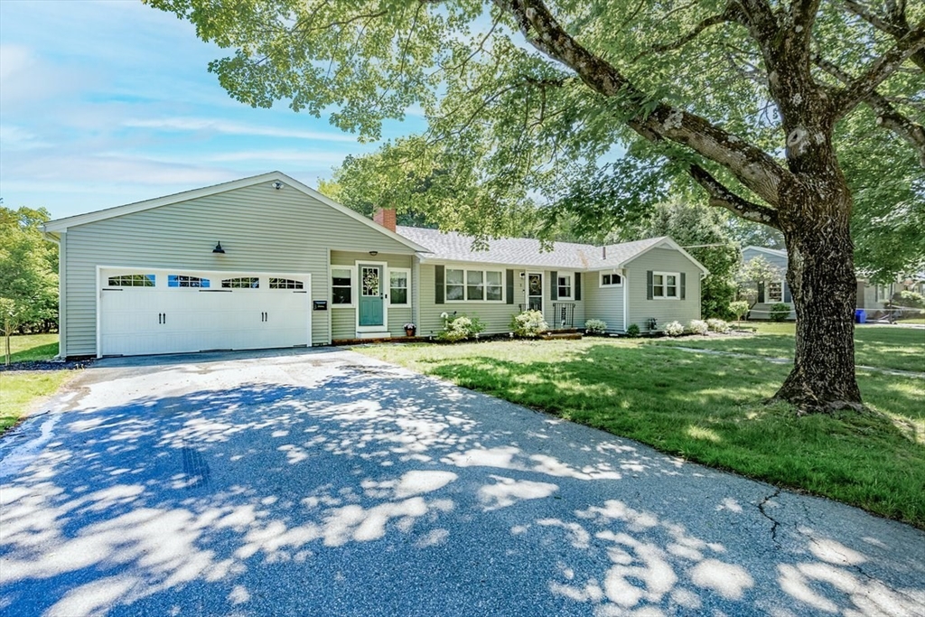 2 Amherst Road, Andover, MA 01810