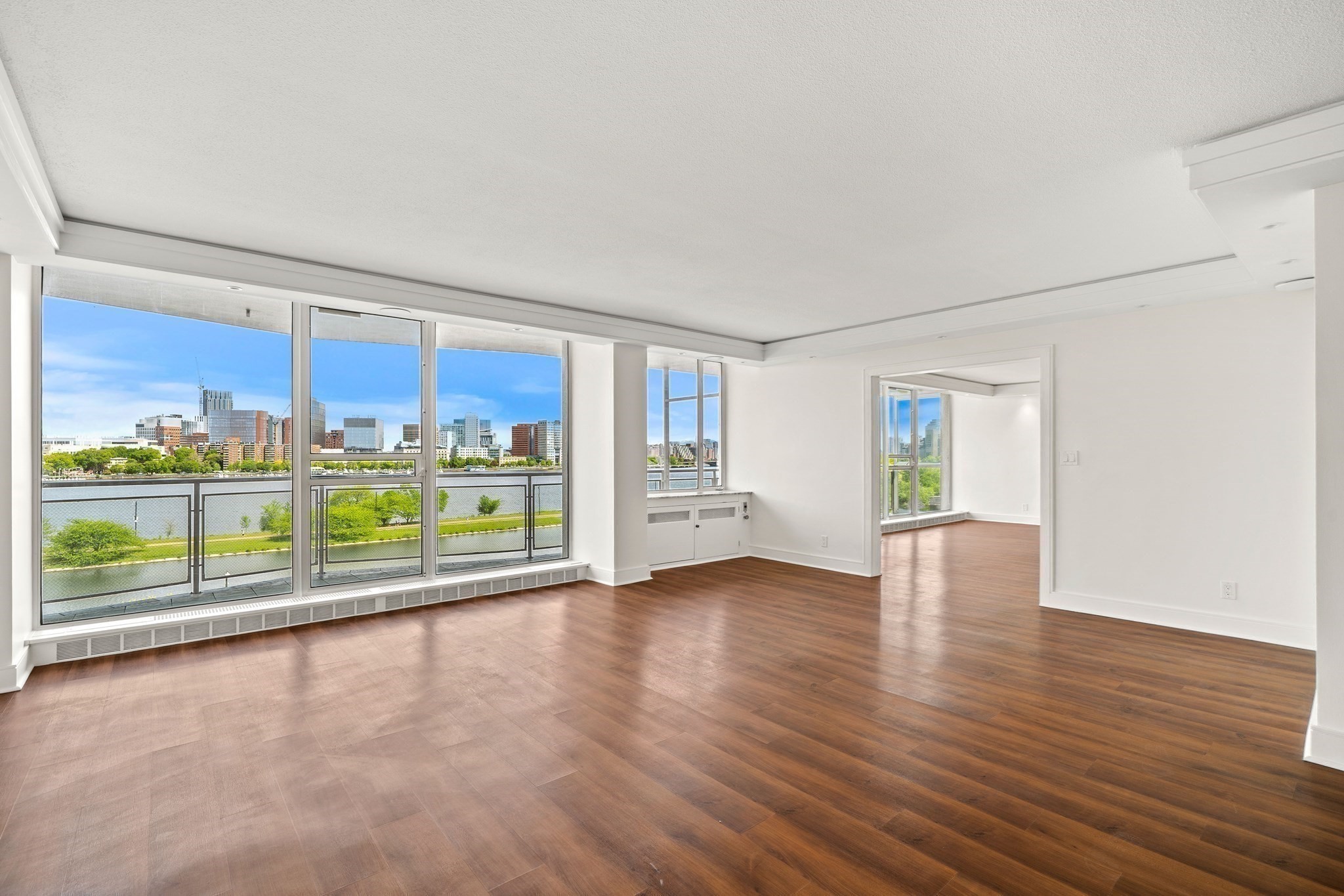 330 Beacon St 65/66 — photo