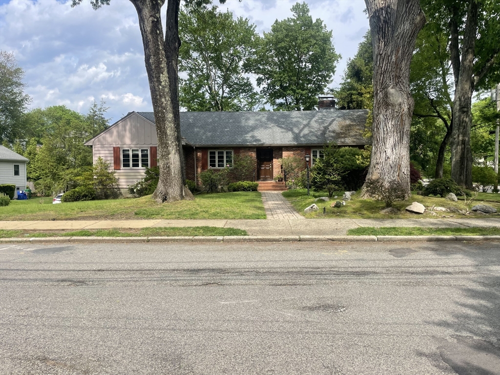 150 Gordon Road, Newton, MA 02468