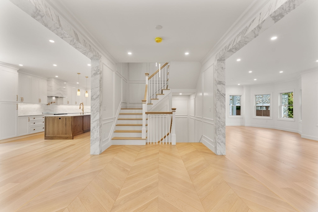 18 Naples Road, Brookline, MA 02446 — photo 3