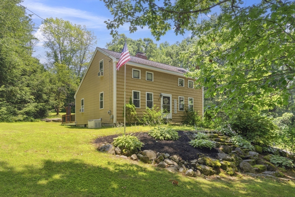 57 Sassawanna Road, Rutland, MA 01543
