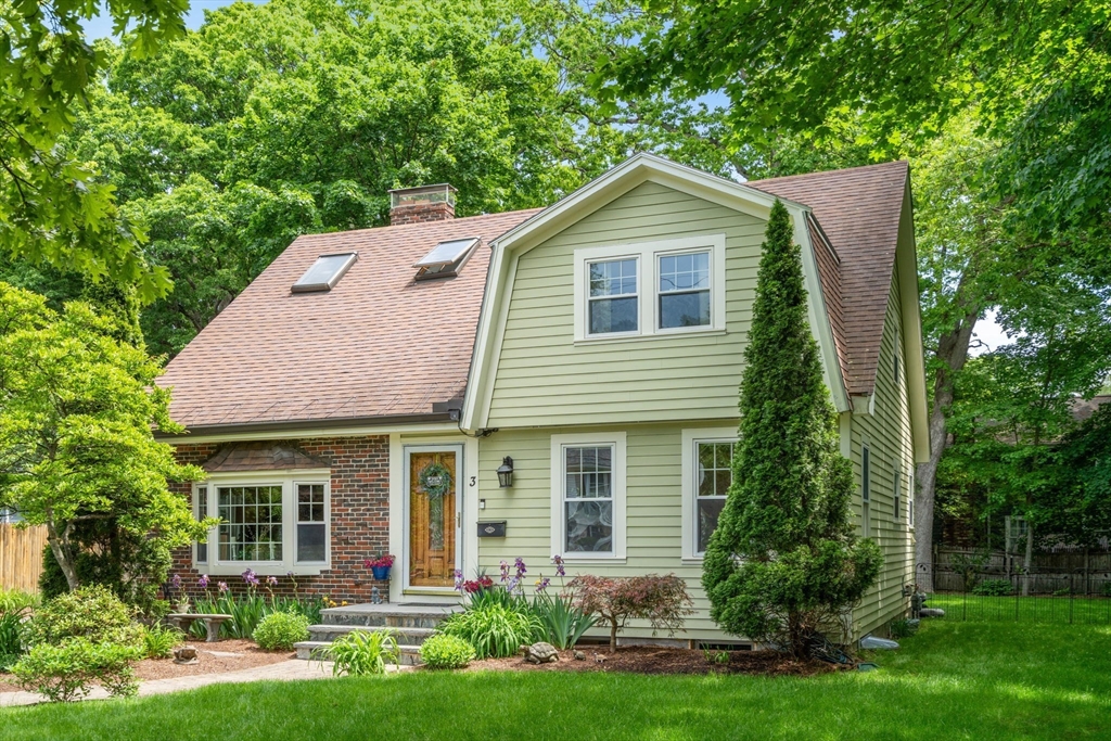 3 Berkeley Road, Wellesley, MA 02482