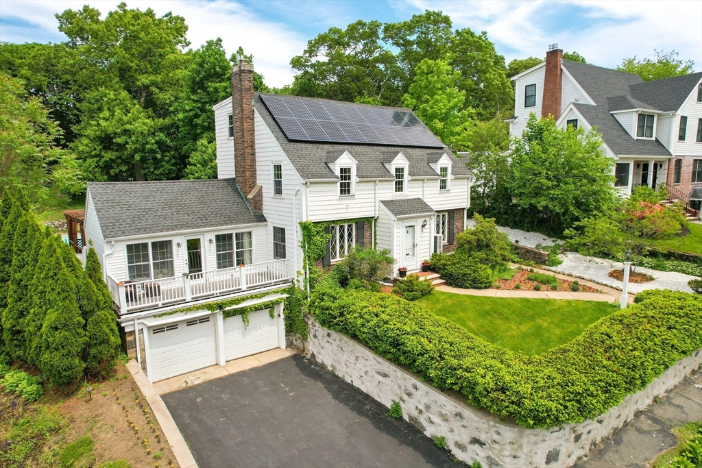 12 Powder House Rd Ext, Medford, MA 02155 — photo 2