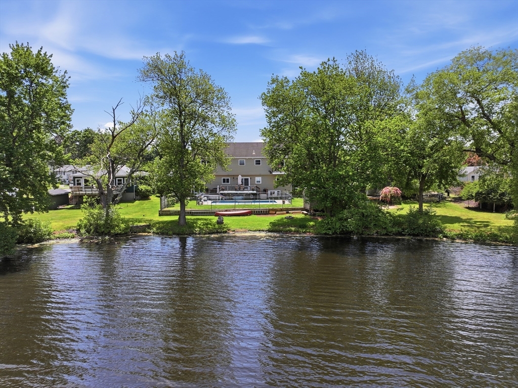 43 Ransom Road, Framingham, MA 01702