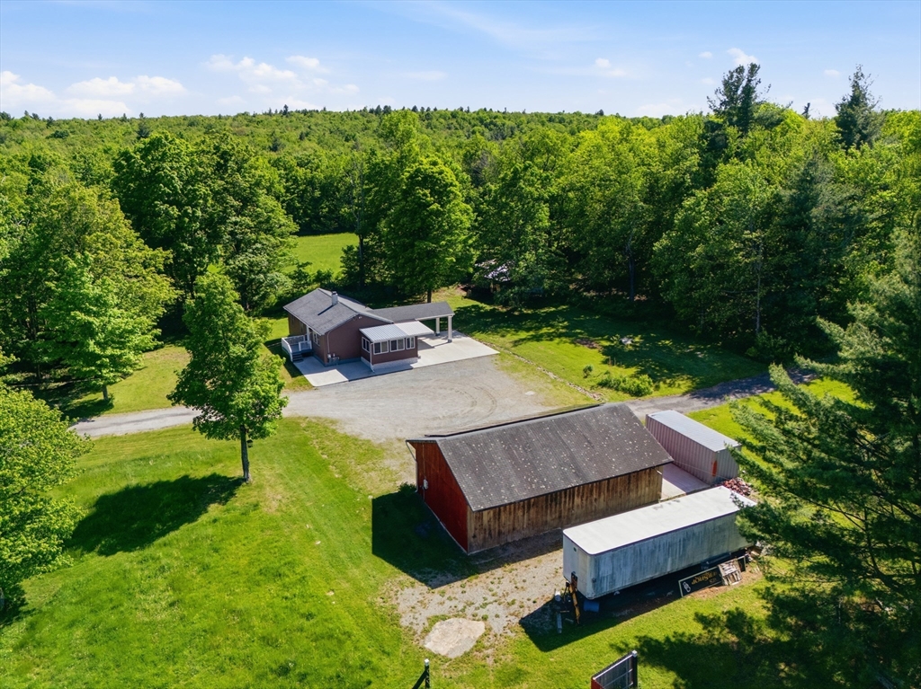 9 Alderman Road, Middlefield, MA 01243