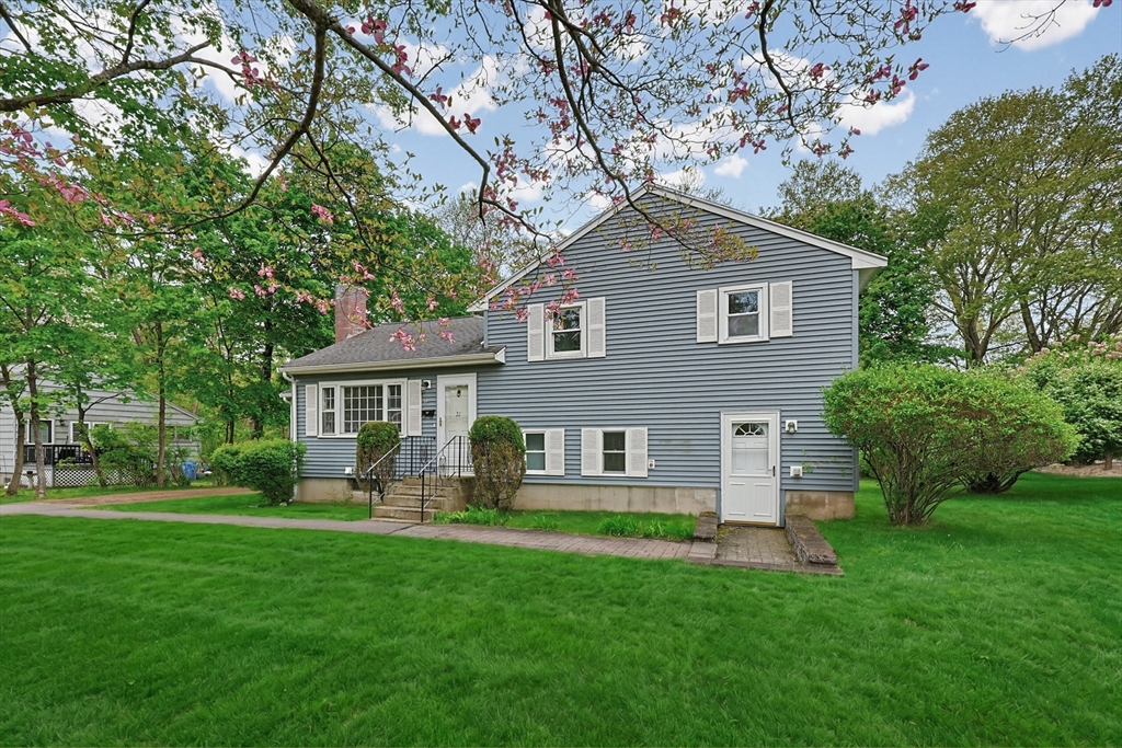 31 Cold Spring Road, Holliston, MA 01746 — photo 2