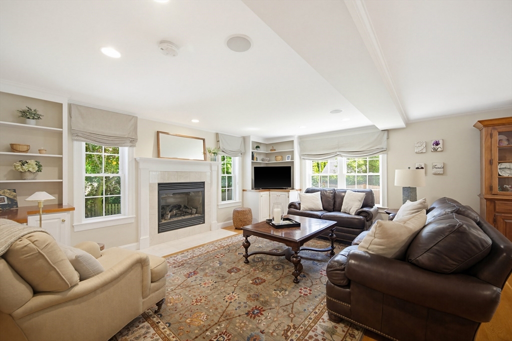 15 Lancaster Road, Needham, MA 02492 — photo 2