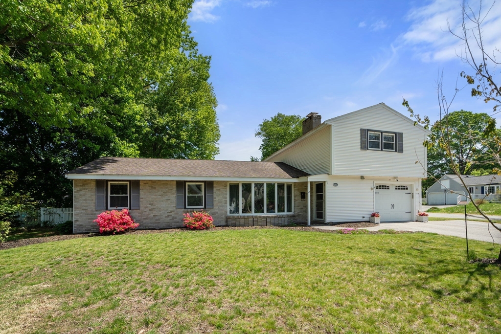 21 Randall Road, Maynard, MA 01754