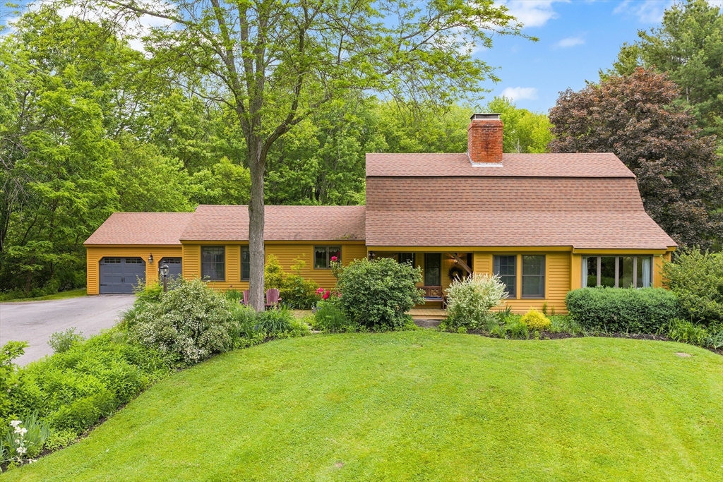 309 Mendon Road, Sutton, MA 01590
