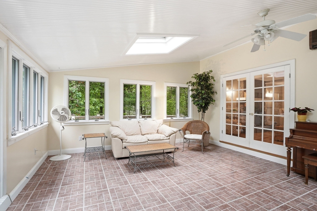 27 Bennett Road, Rochester, MA 02770 — photo 3
