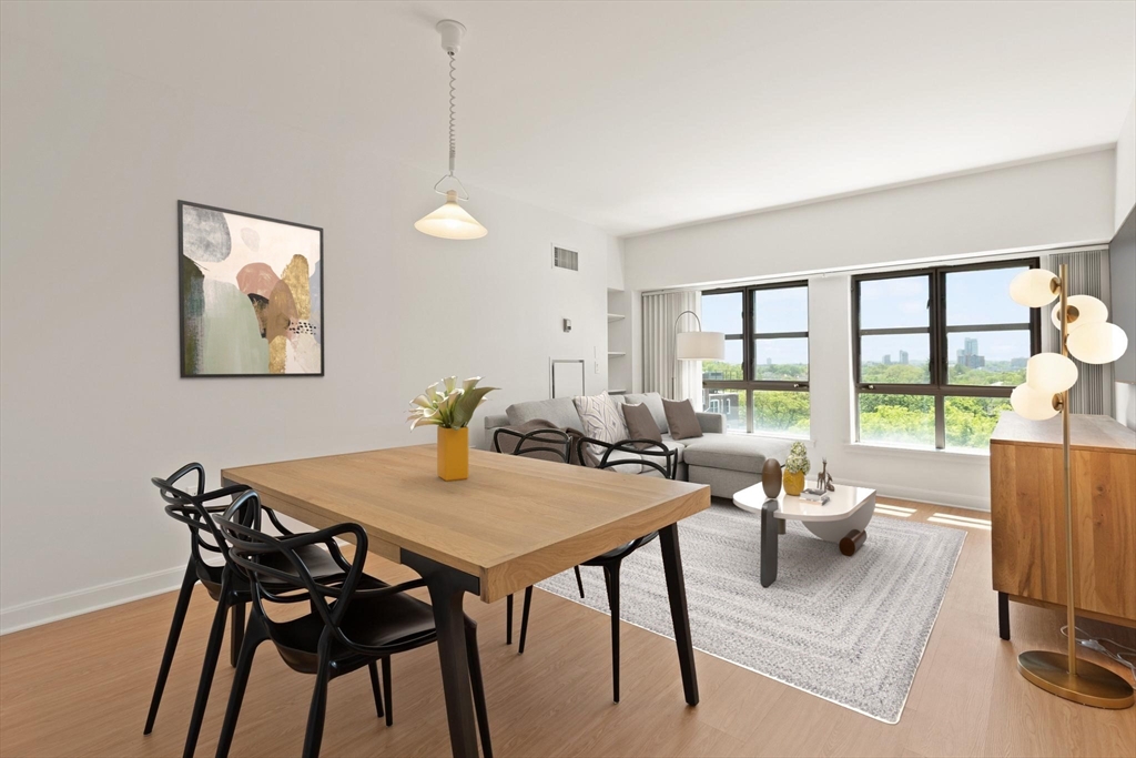 931 Massachusetts Avenue # 606 — photo